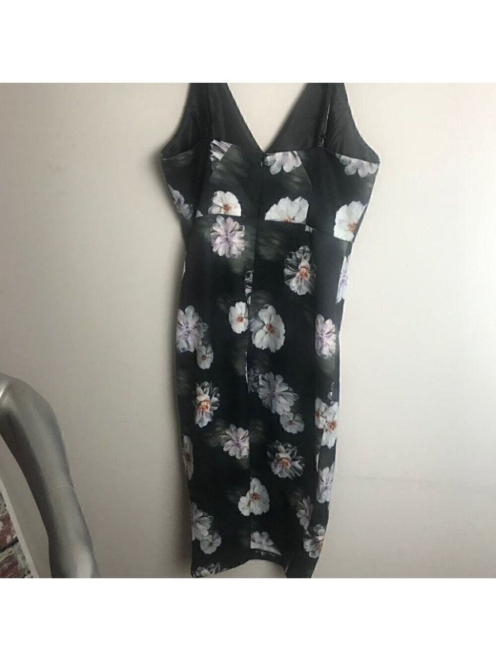 MISGUIDED Formal Floral Dress - Picture 4 of 5